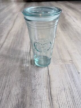 Starbucks 20 oz Venti Recycled Green Glass Cold Cup Tumbler Made in Spain